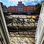 Kosi Toranj Apartamento