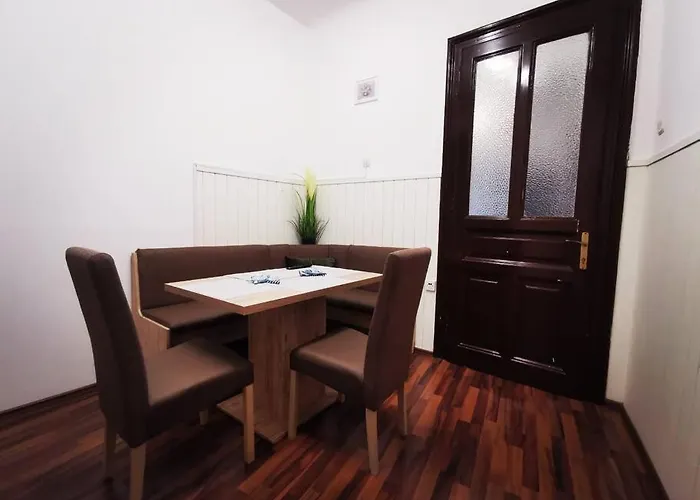Apartman Kosi Toranj *